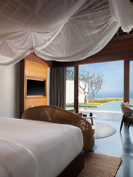 3BR Cliff Pool Villa
